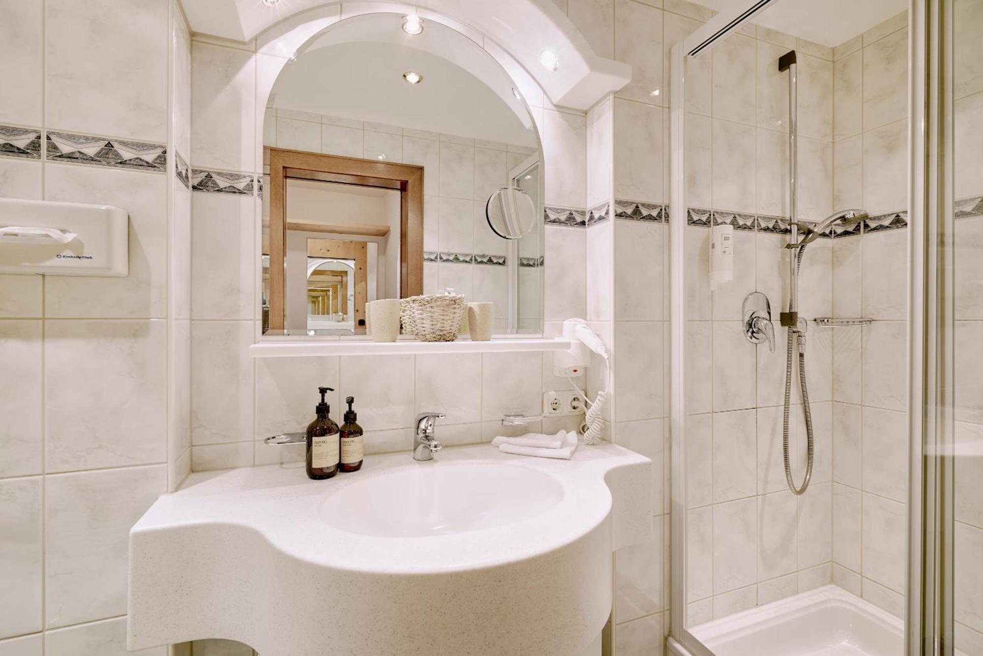 Hotel Appartement Roggal Lech am Arlberg Bagian luar foto